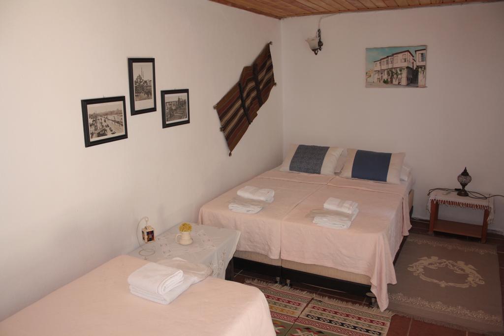 Ayvalı Istanbul Pension מראה חיצוני תמונה