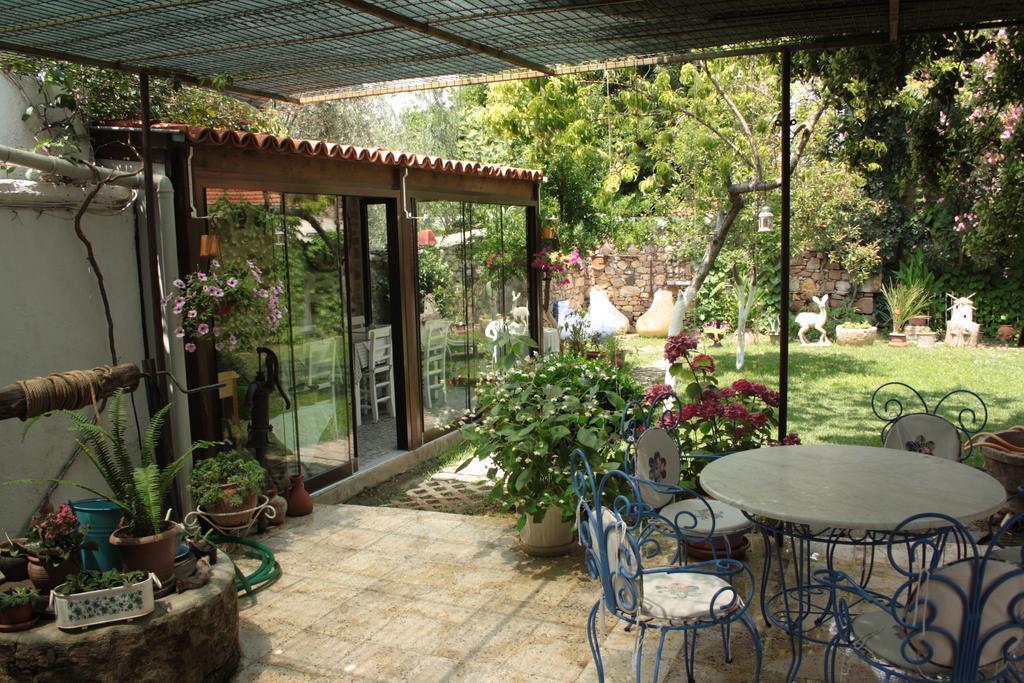 Ayvalı Istanbul Pension מראה חיצוני תמונה