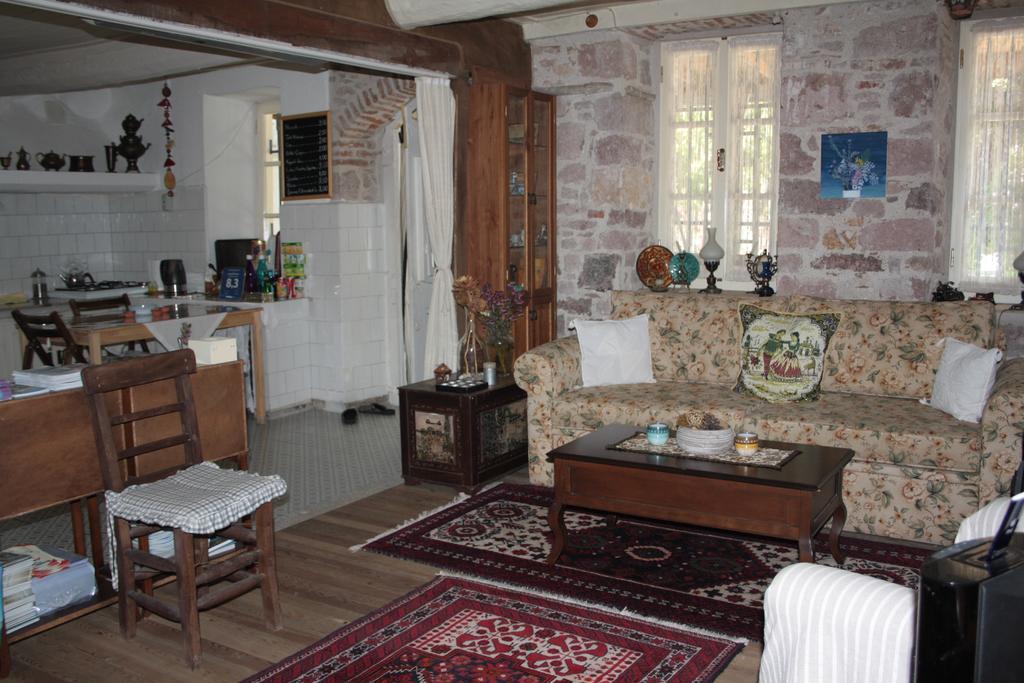 Ayvalı Istanbul Pension מראה חיצוני תמונה