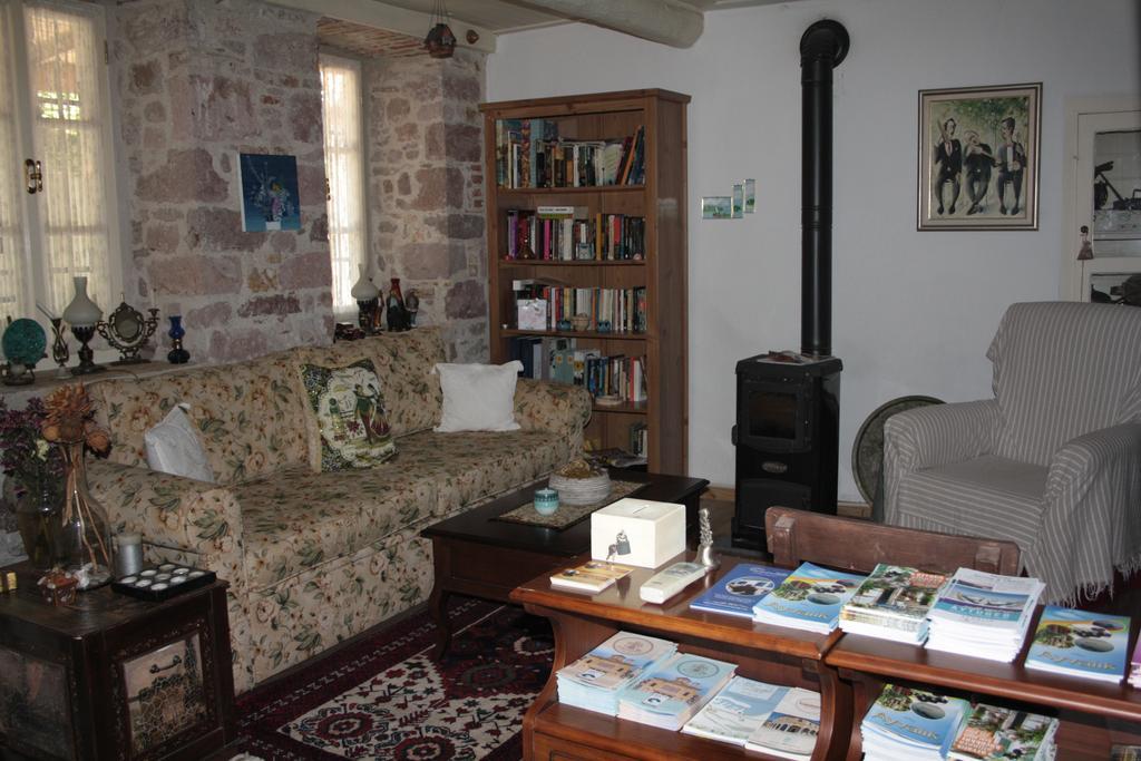 Ayvalı Istanbul Pension מראה חיצוני תמונה