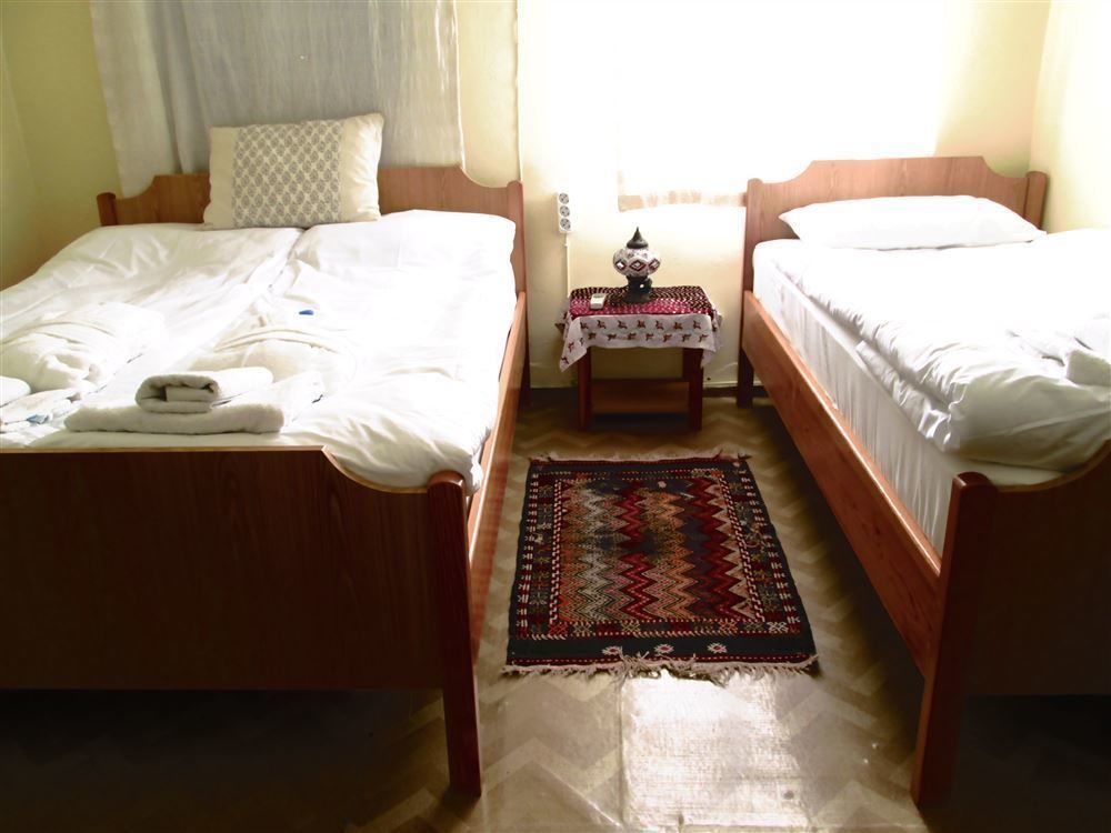 Ayvalı Istanbul Pension מראה חיצוני תמונה