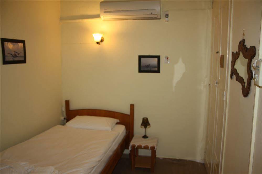 Ayvalı Istanbul Pension מראה חיצוני תמונה